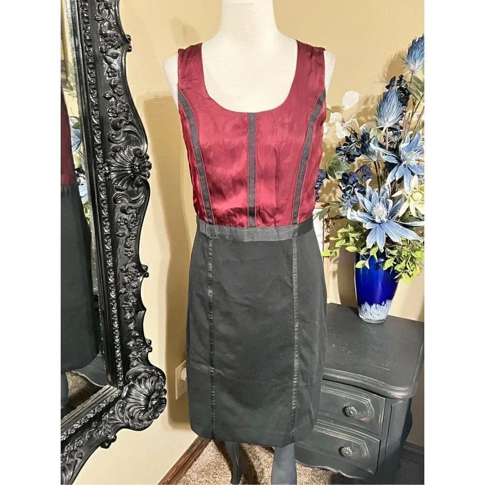 Dana Buchman Silky Sheath Dress Size 4